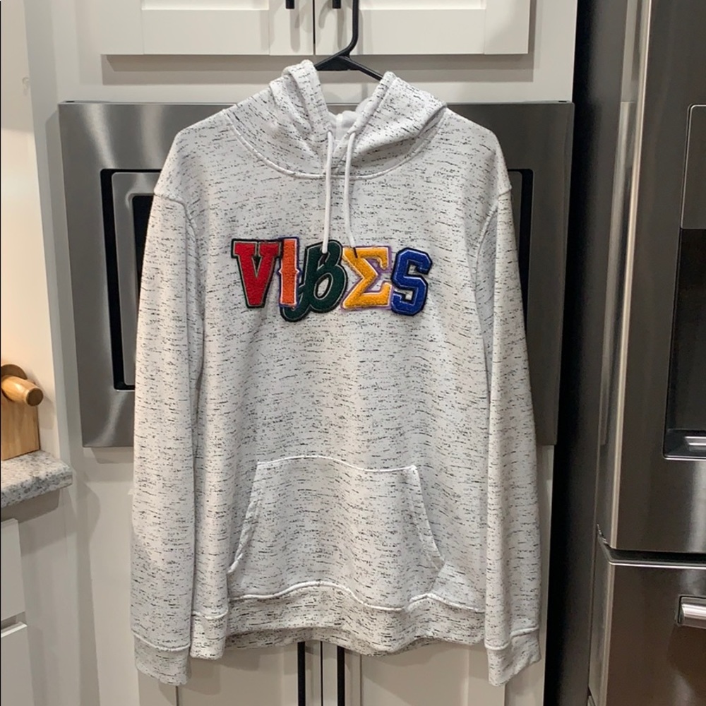 VIBES HOODIE